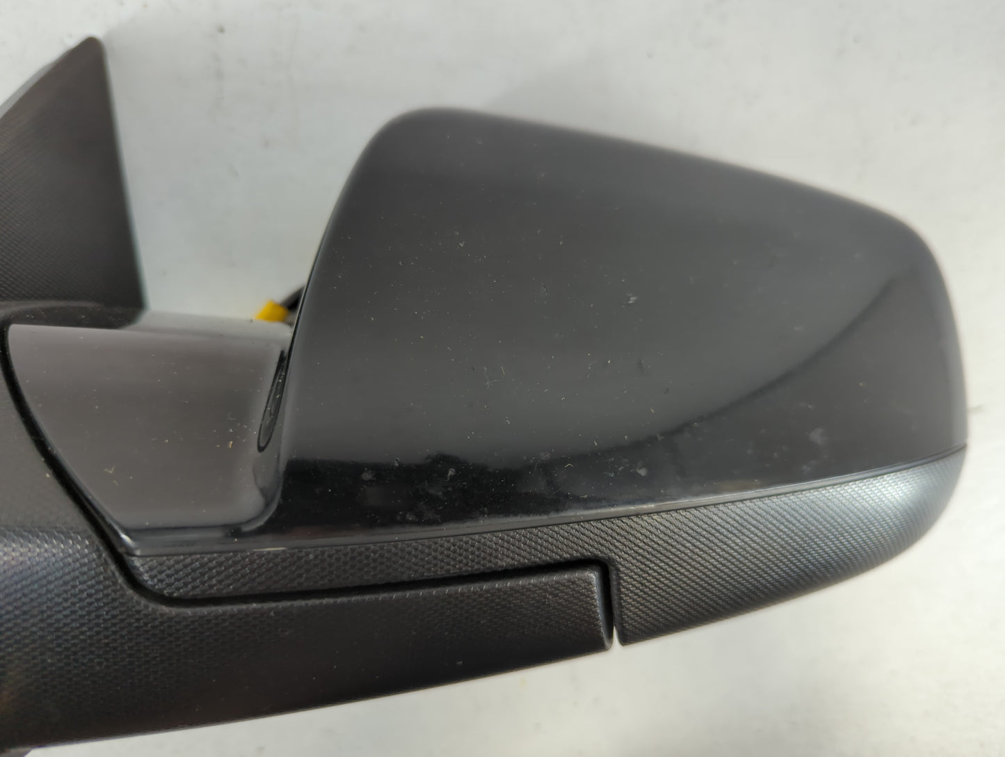 2010-2011 Chevrolet Equinox Driver Side View Mirror - Left Door Mirror OEM Used - Oemusedautoparts1.com