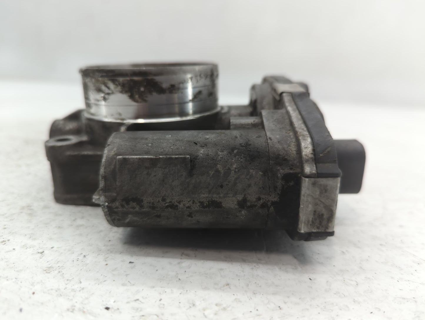2010-2011 Chevrolet Equinox Throttle Body Fits Fits 2007 2008 2009 2010 2011 2012 OEM Used Auto Parts - Oemusedautoparts1.co