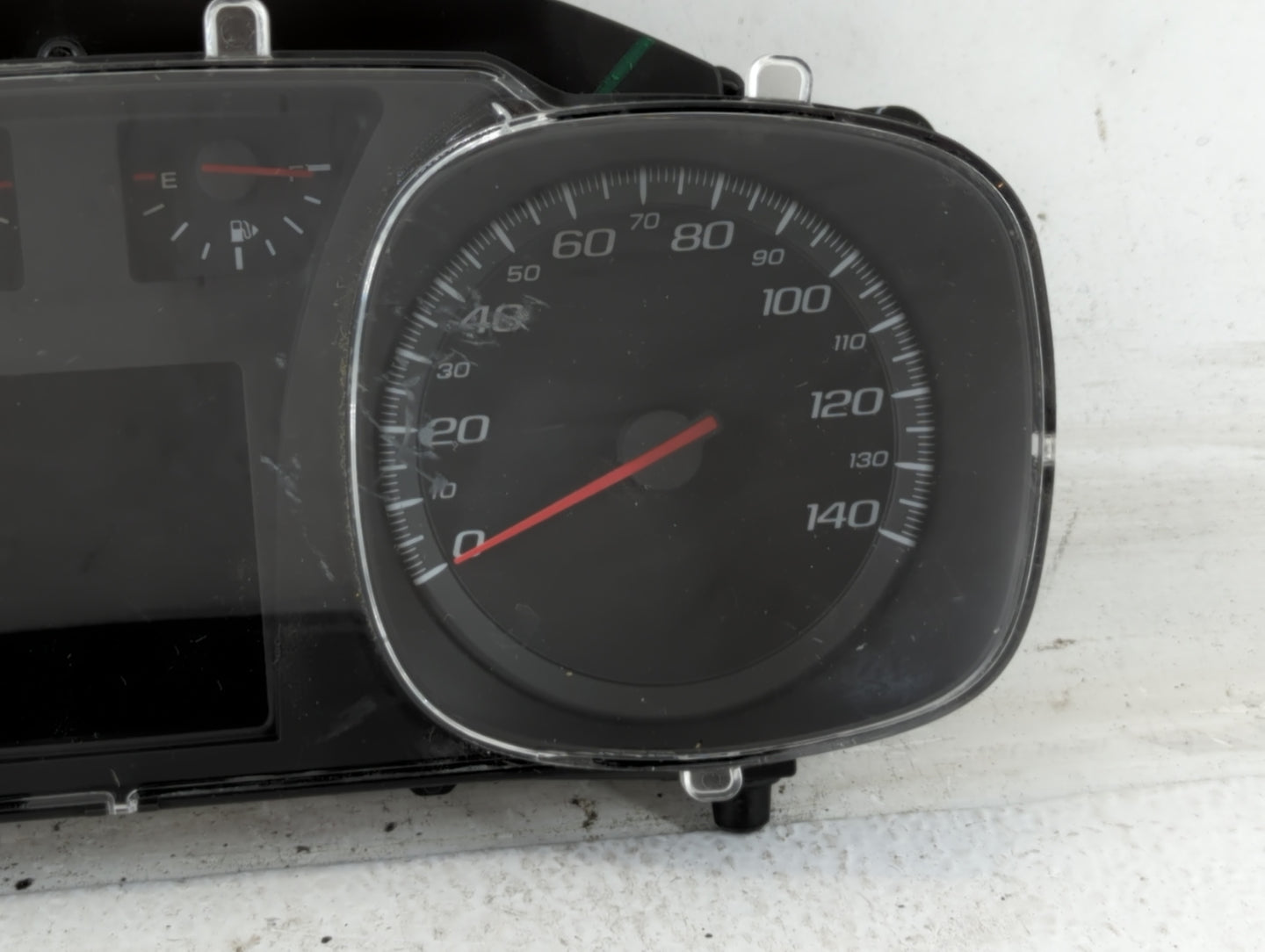 2011 Chevrolet Equinox Instrument Cluster Speedometer Gauges P/N:20978074 Fits OEM Used Auto Parts - Oemusedautoparts1.com