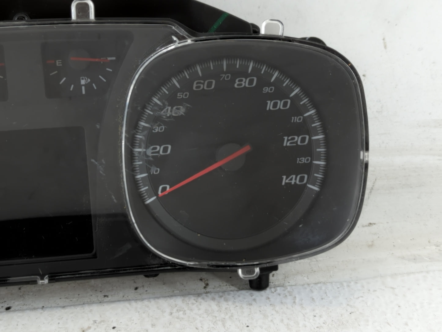 2011 Chevrolet Equinox Instrument Cluster Speedometer Gauges P/N:20978074 Fits OEM Used Auto Parts - Oemusedautoparts1.com