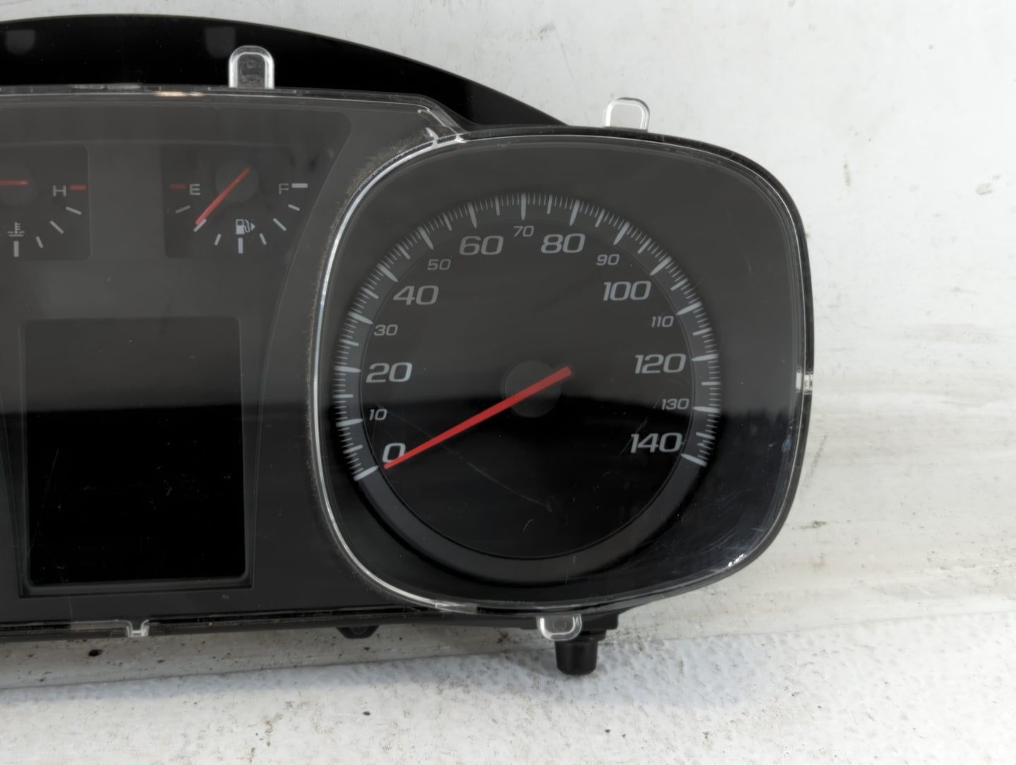 2011 Chevrolet Equinox Instrument Cluster Speedometer Gauges P/N:20978079 Fits OEM Used Auto Parts - Oemusedautoparts1.com