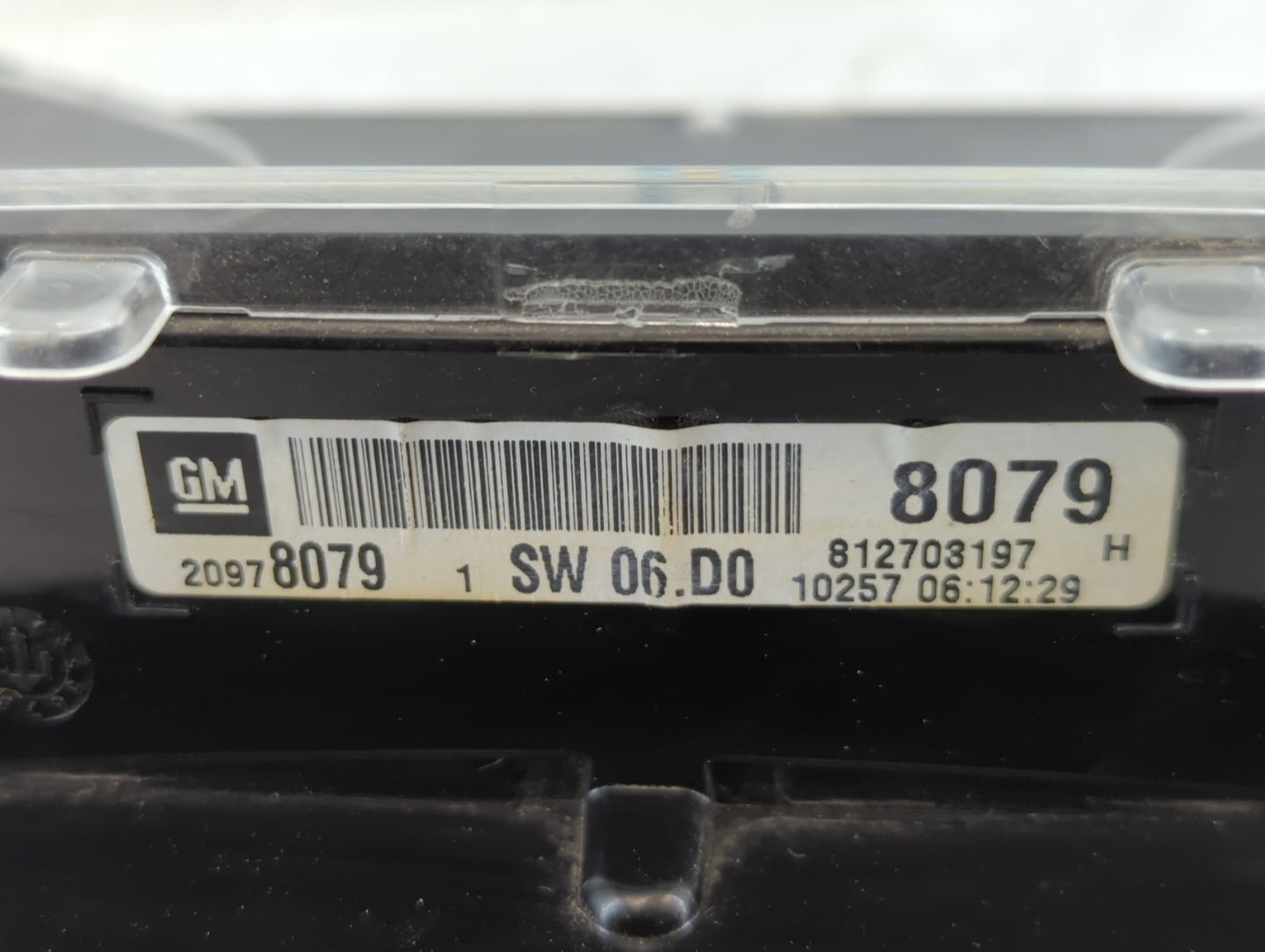 2011 Chevrolet Equinox Instrument Cluster Speedometer Gauges P/N:20978079 Fits OEM Used Auto Parts - Oemusedautoparts1.com
