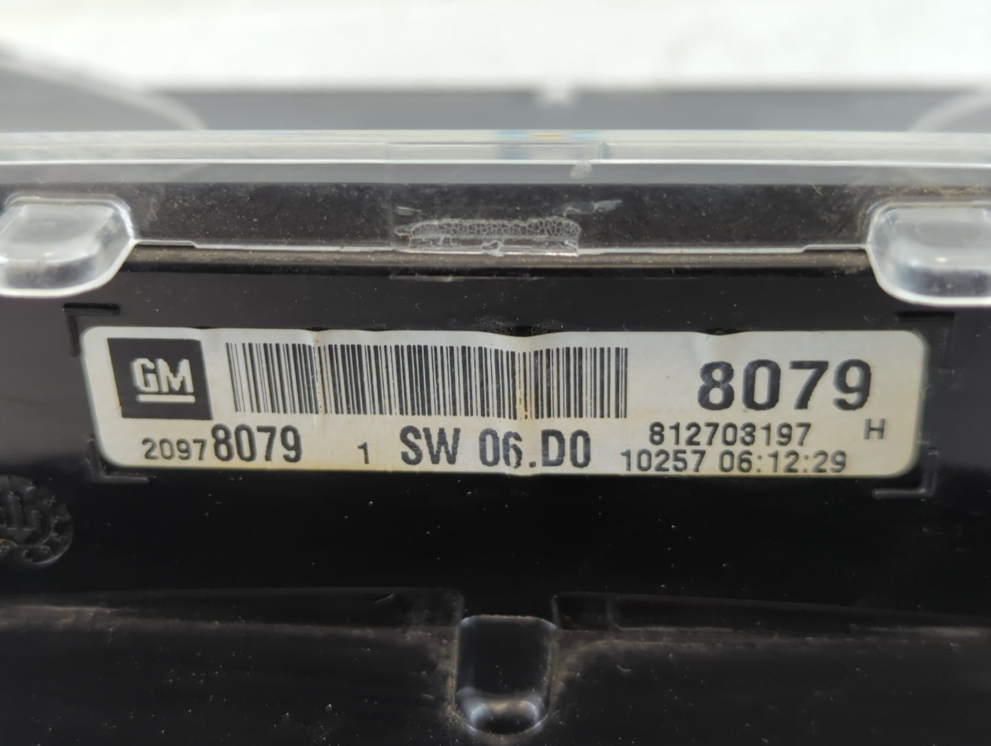 2011 Chevrolet Equinox Instrument Cluster Speedometer Gauges P/N:20978079 Fits OEM Used Auto Parts - Oemusedautoparts1.com