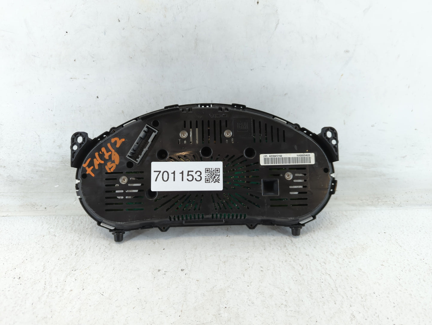 2011 Chevrolet Equinox Instrument Cluster Speedometer Gauges P/N:20978079 Fits OEM Used Auto Parts - Oemusedautoparts1.com