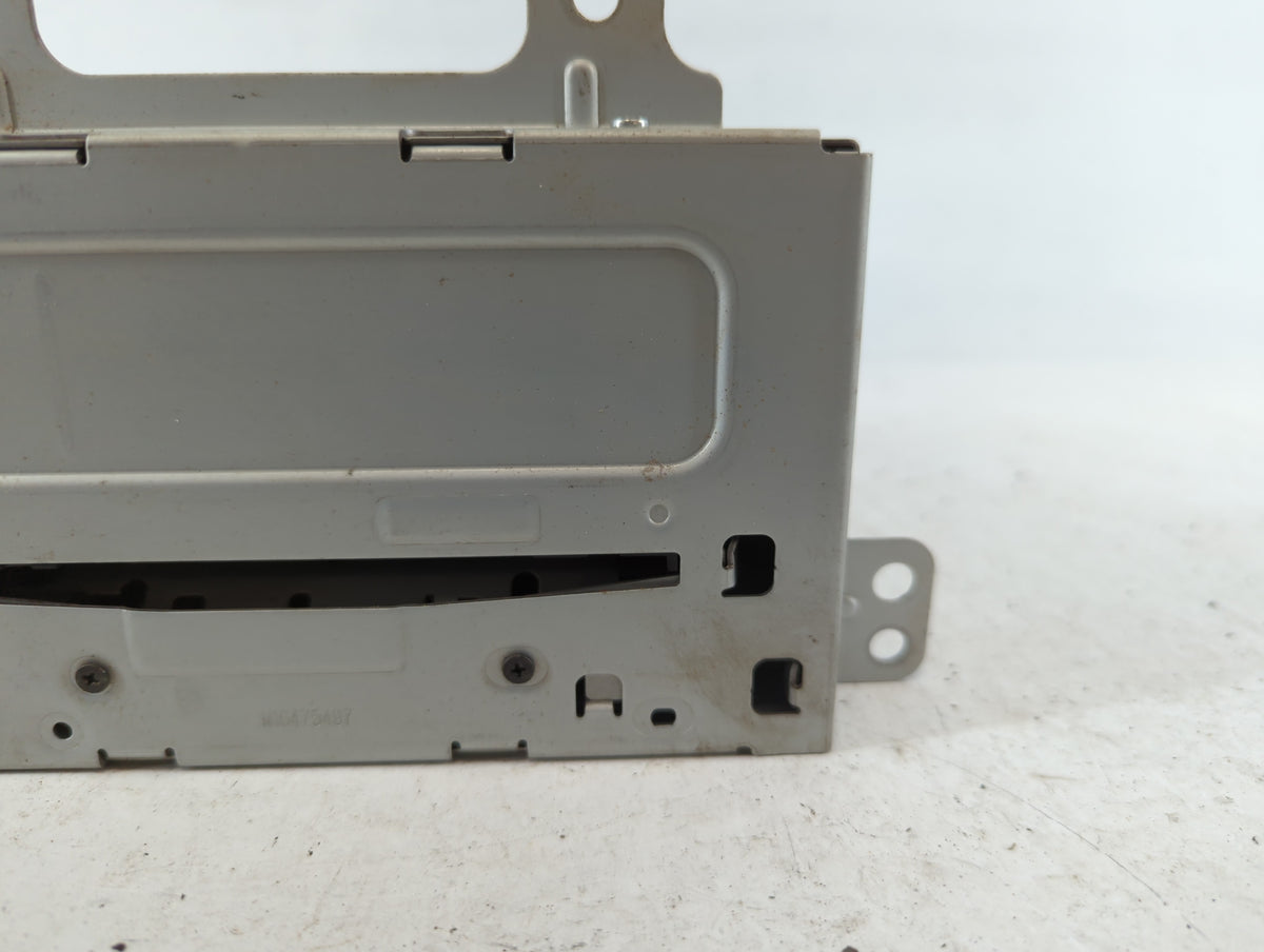 2011-2012 Chevrolet Equinox Am Fm Cd Player Radio Receiver 702494 - Oemusedautoparts1.com