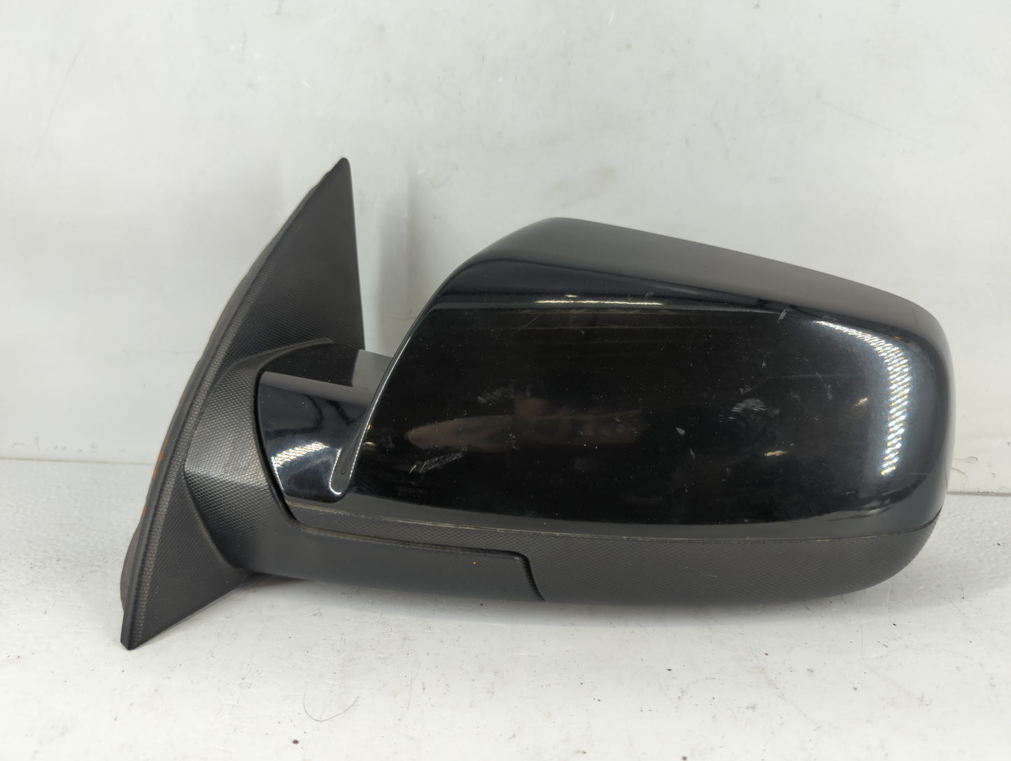 2010-2011 Chevrolet Equinox Driver Side View Mirror - Left Door Mirror OEM Used - Oemusedautoparts1.com