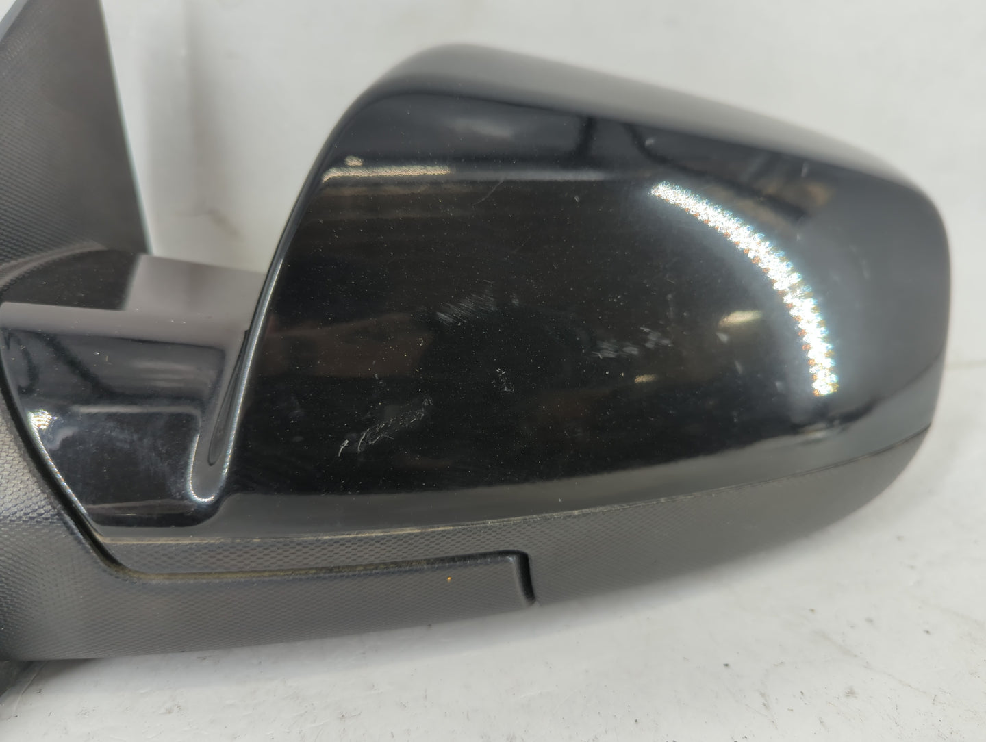 2010-2011 Chevrolet Equinox Driver Side View Mirror - Left Door Mirror OEM Used - Oemusedautoparts1.com