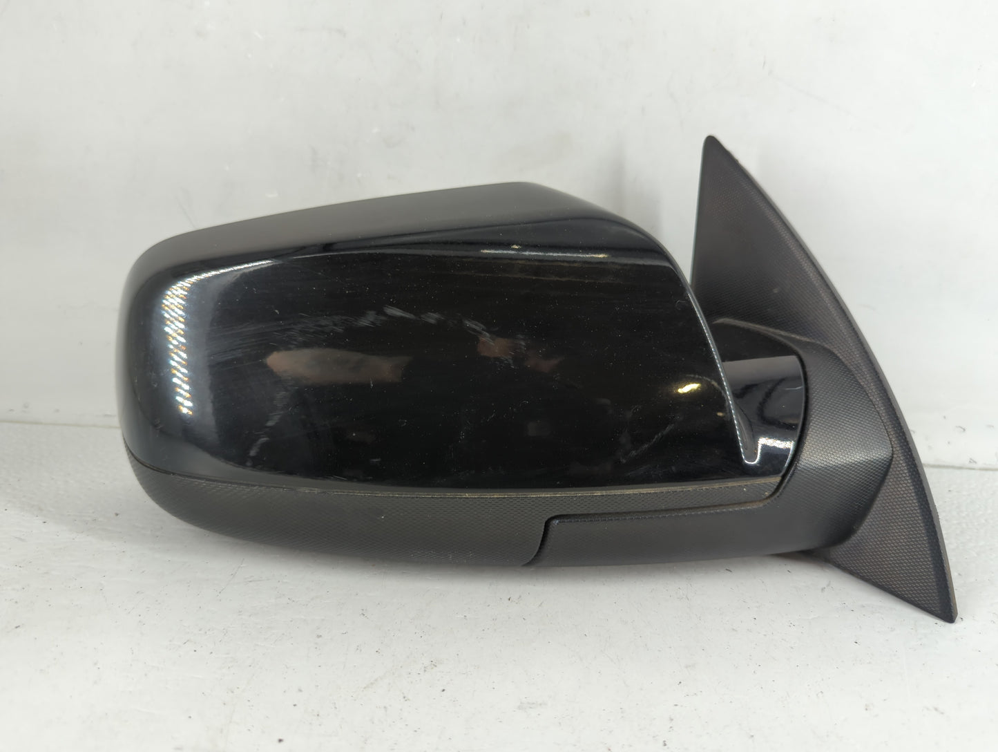 2010-2011 Chevrolet Equinox Passenger Side View Mirror - Right Door Mirror OEM Used - Oemusedautoparts1.com