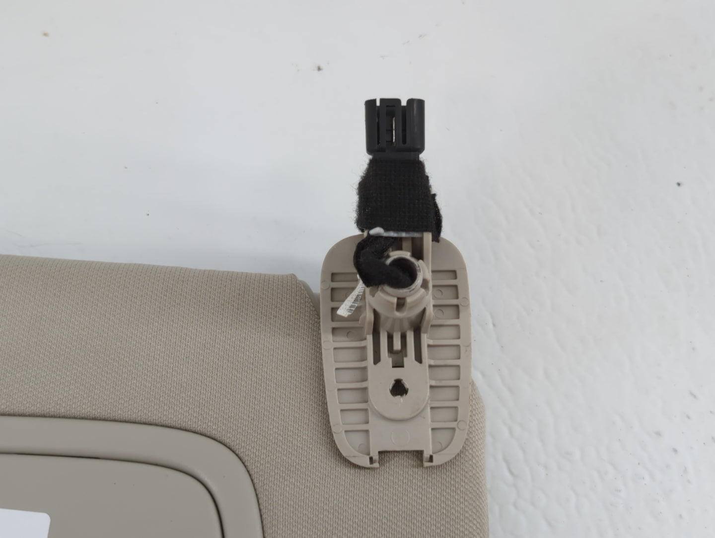 2010-2017 Chevrolet Equinox Sun Visor Shade Replacement Passenger Right Mirror Fits Fits 2010 2011 2012 2013 2014 2015 2016 