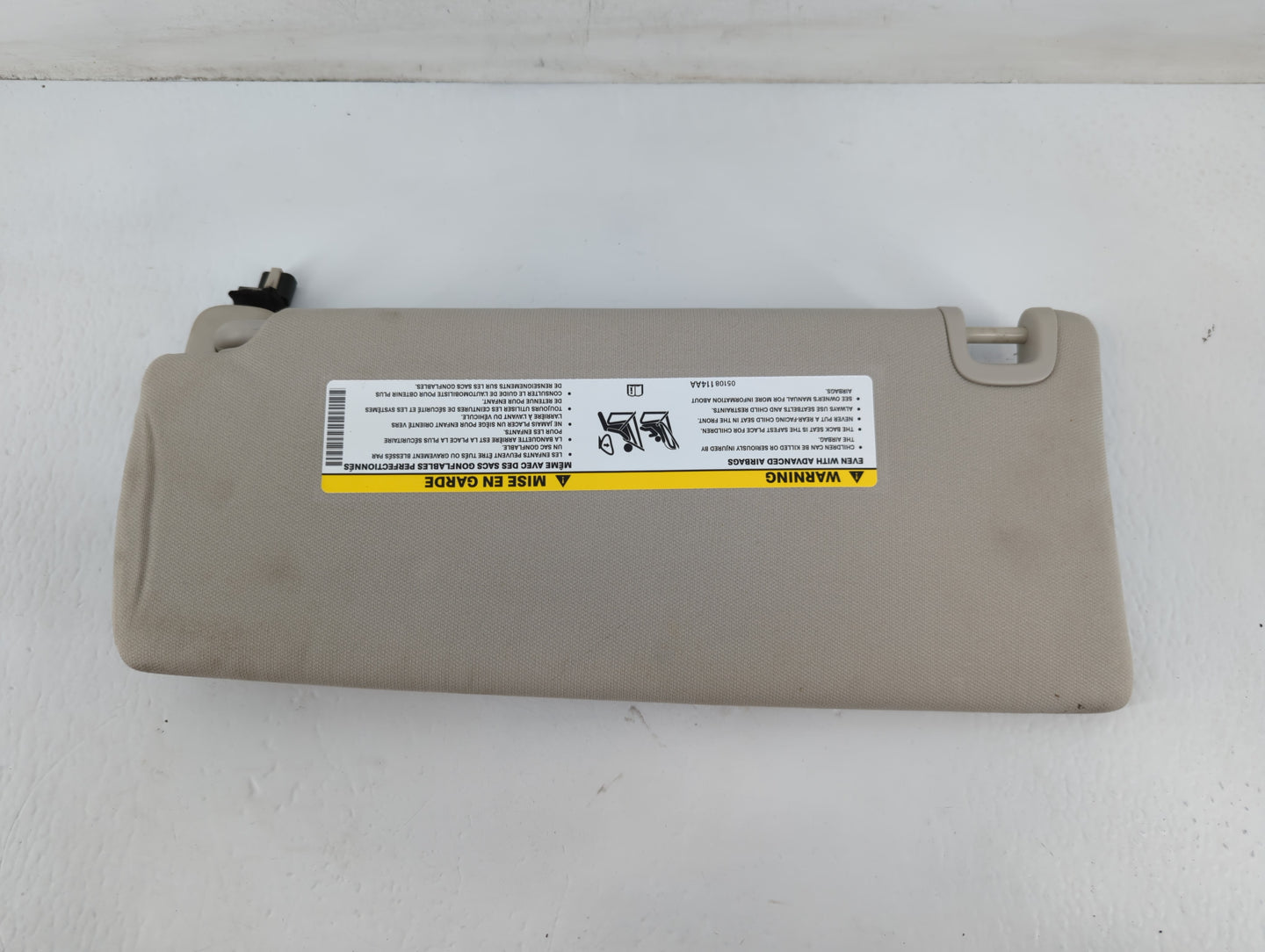 2010-2017 Chevrolet Equinox Sun Visor Shade Replacement Passenger Right Mirror Fits Fits 2010 2011 2012 2013 2014 2015 2016 