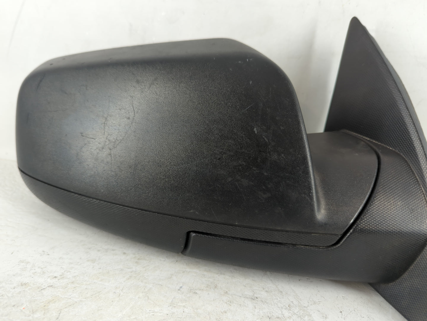 2010-2011 Chevrolet Equinox Passenger Side View Mirror - Right Door Mirror OEM Used - Oemusedautoparts1.com
