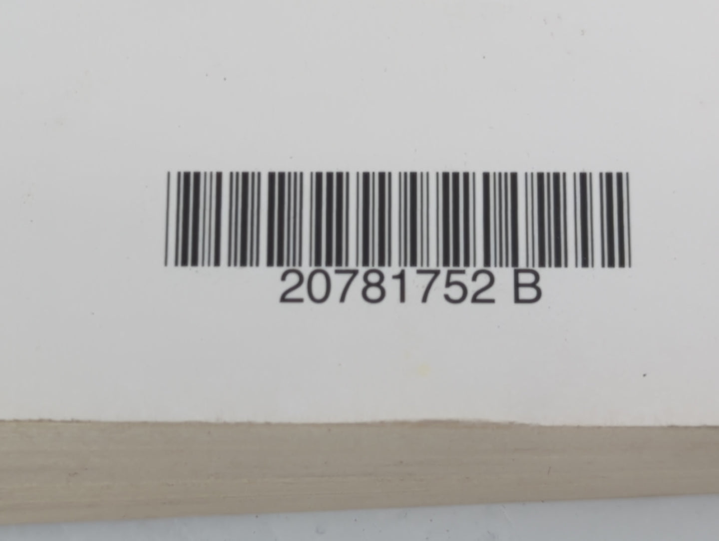 2011 Chevrolet Equinox Owners Manual Book Guide P/N:20781752 B OEM Used Auto Parts - Oemusedautoparts1.com