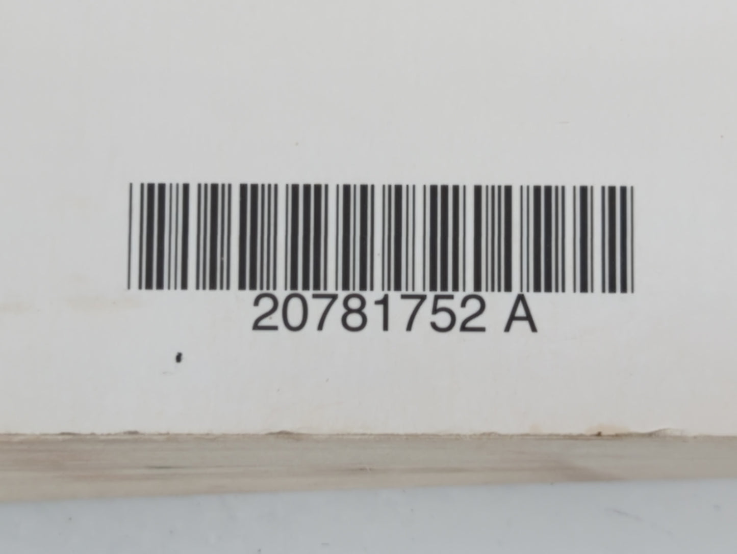 2011 Chevrolet Equinox Owners Manual Book Guide P/N:20781752 A OEM Used Auto Parts - Oemusedautoparts1.com