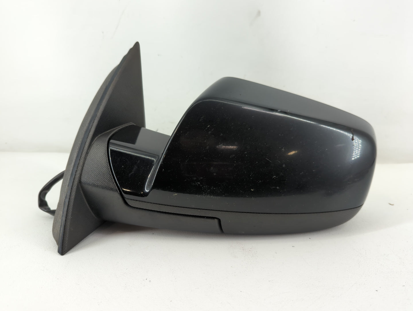 2010-2011 Chevrolet Equinox Driver Side View Mirror - Left Door Mirror OEM Used - Oemusedautoparts1.com