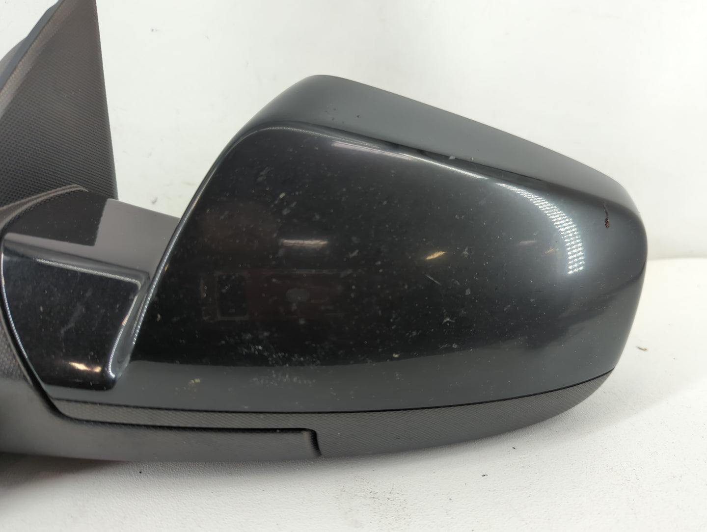 2010-2011 Chevrolet Equinox Driver Side View Mirror - Left Door Mirror OEM Used - Oemusedautoparts1.com