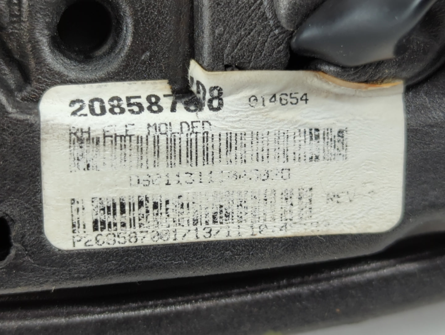 2010-2011 Chevrolet Equinox Passenger Side View Mirror - Right Door Mirror OEM Used - Oemusedautoparts1.com