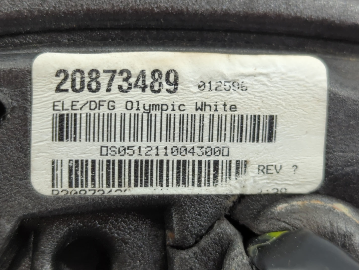 2010-2011 Chevrolet Equinox Driver Side View Mirror - Left Door Mirror OEM Used - Oemusedautoparts1.com