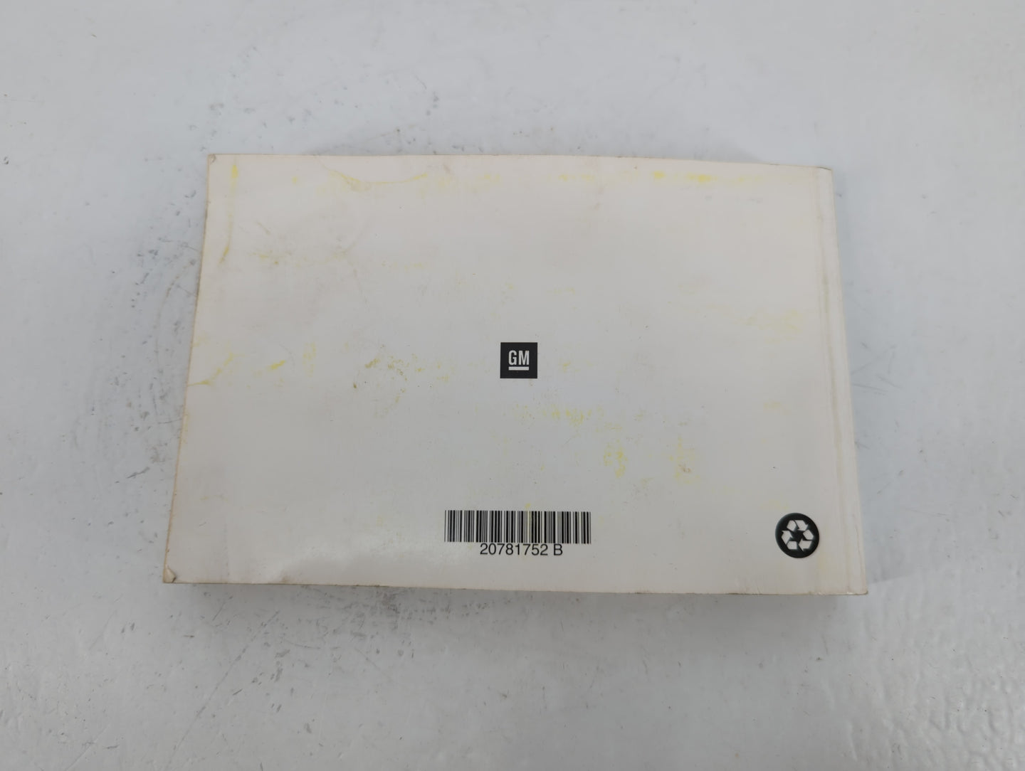 2011 Chevrolet Equinox Owners Manual Book Guide P/N:20781752 B OEM Used Auto Parts - Oemusedautoparts1.com