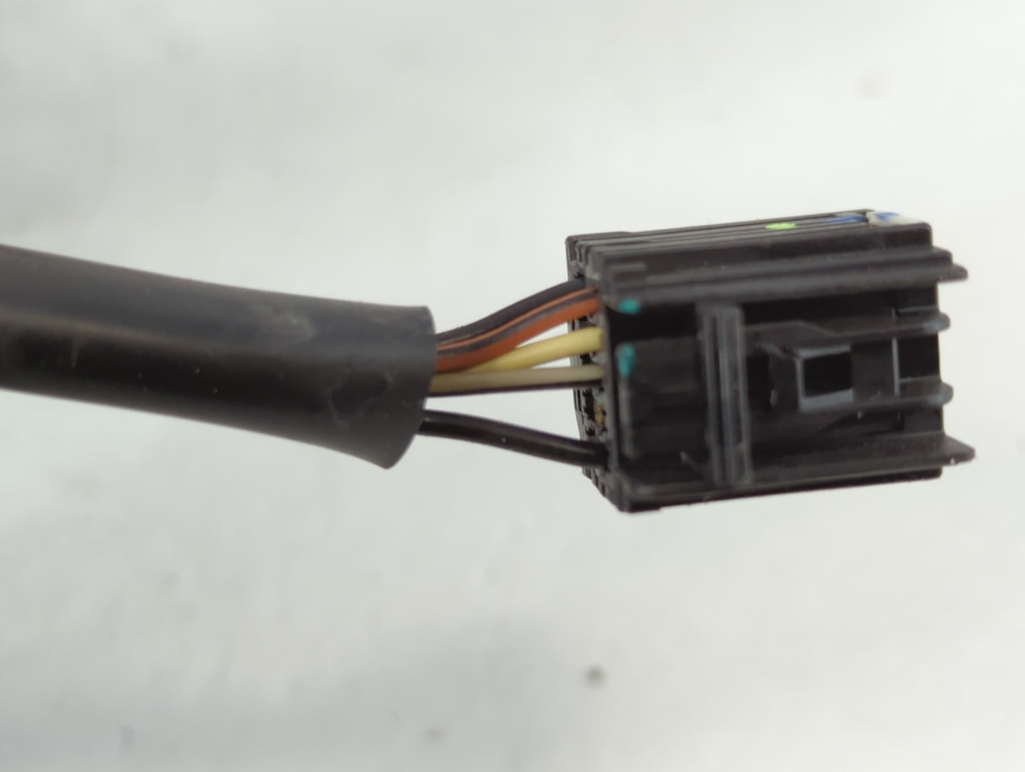 2010-2011 Chevrolet Equinox Passenger Side View Mirror - Right Door Mirror OEM Used - Oemusedautoparts1.com
