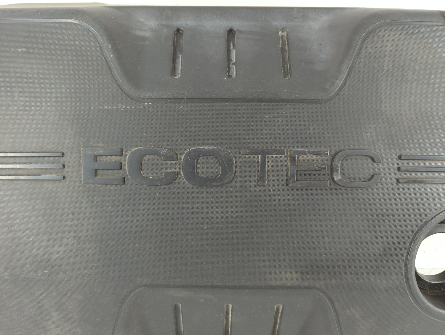 2011 Chevrolet Equinox Engine Cover - Oemusedautoparts1.com