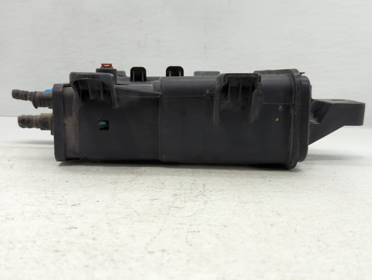 2011 Chevrolet Equinox Fuel Vapor Charcoal Canister 735622 - Oemusedautoparts1.com