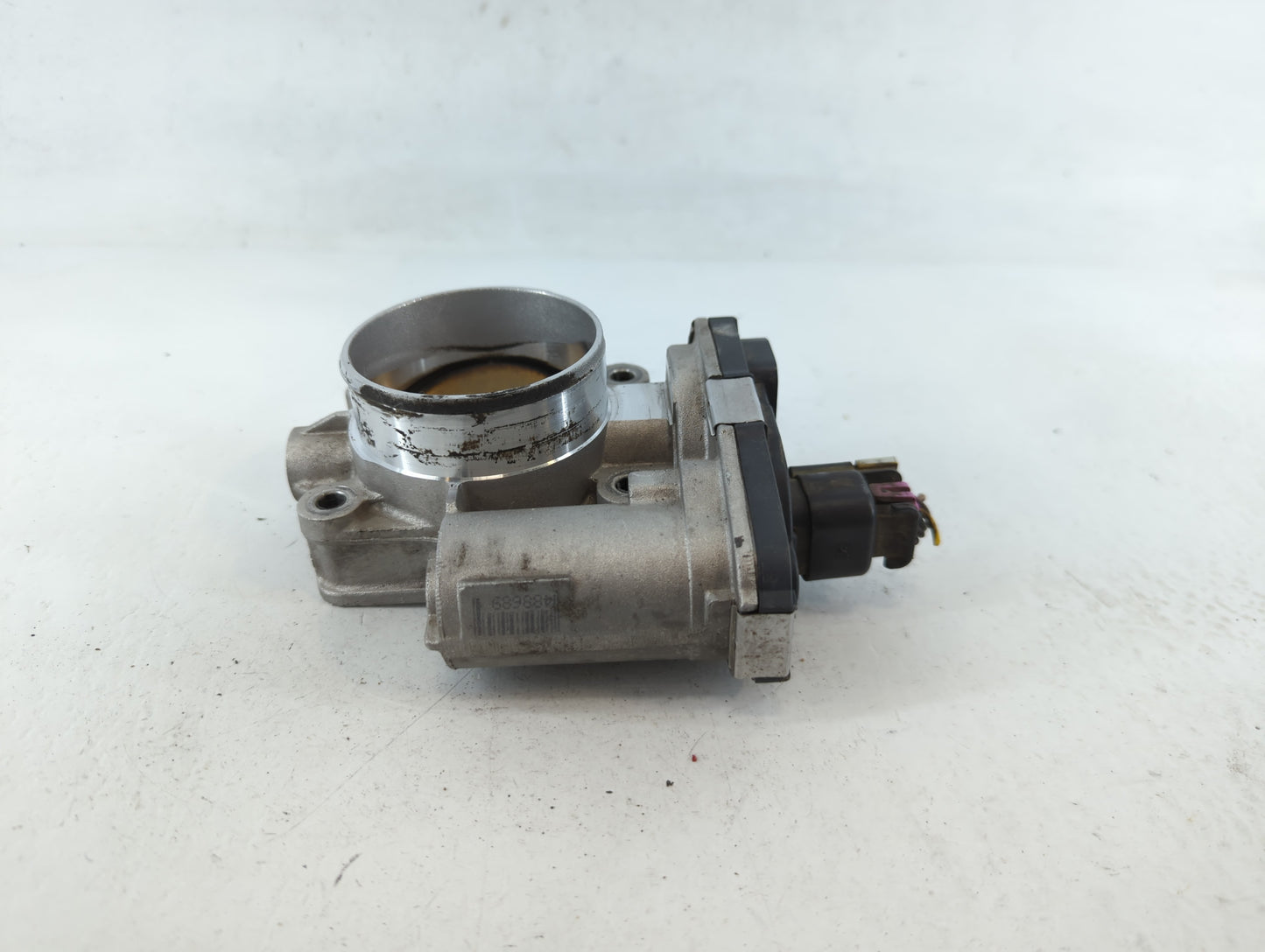 2010-2011 Chevrolet Equinox Throttle Body P/N:186AA8689C Fits Fits 2007 2008 2009 2010 2011 2012 OEM Used Auto Parts - Oemus