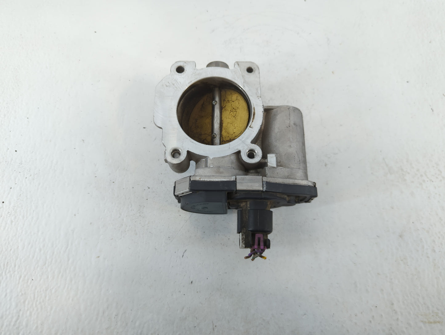 2010-2011 Chevrolet Equinox Throttle Body P/N:186AA8689C Fits Fits 2007 2008 2009 2010 2011 2012 OEM Used Auto Parts - Oemus
