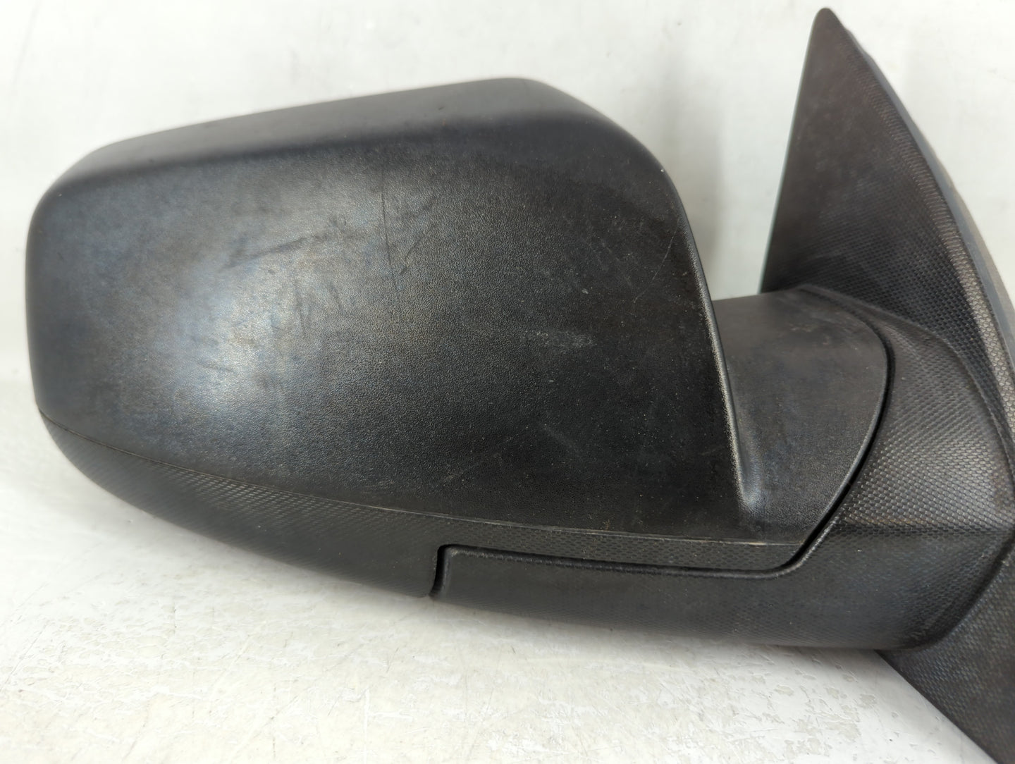 2010-2011 Chevrolet Equinox Passenger Side View Mirror - Right Door Mirror OEM Used - Oemusedautoparts1.com