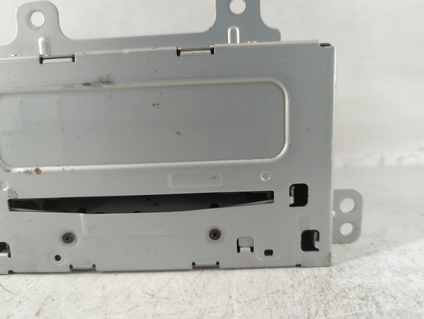 2011-2012 Chevrolet Equinox Radio AM FM Cd Player Receiver Replacement P/N:20983517 Fits Fits 2010 2011 2012 OEM Used Auto P