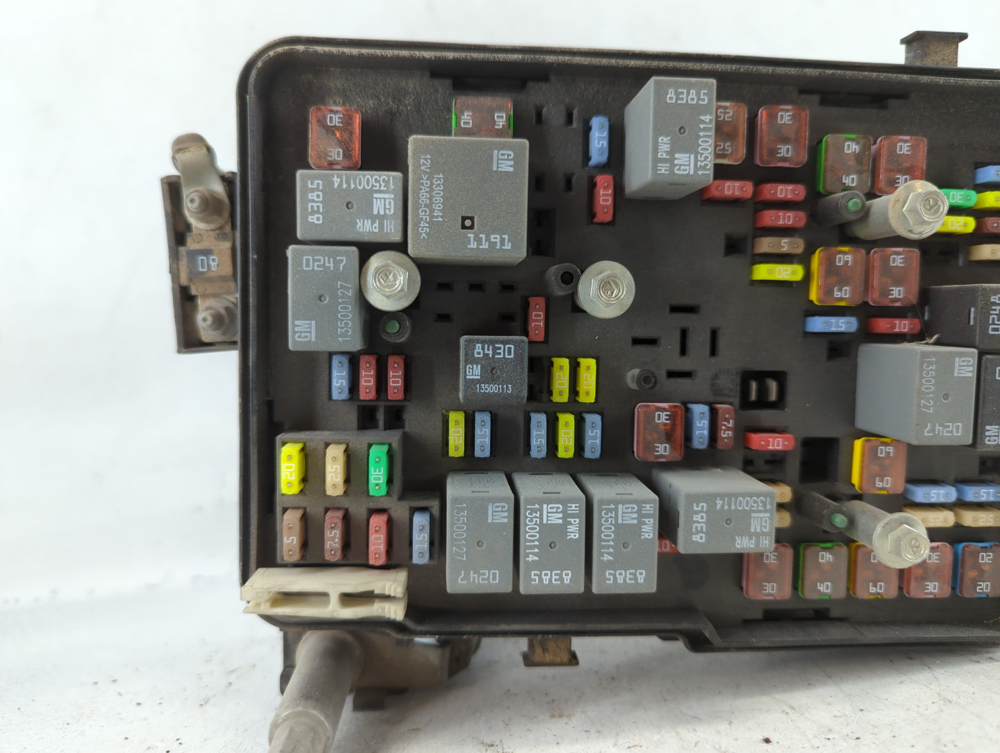 2011 Chevrolet Equinox Fusebox Fuse Box Panel Relay Module P/N:208996 Fits OEM Used Auto Parts - Oemusedautoparts1.com