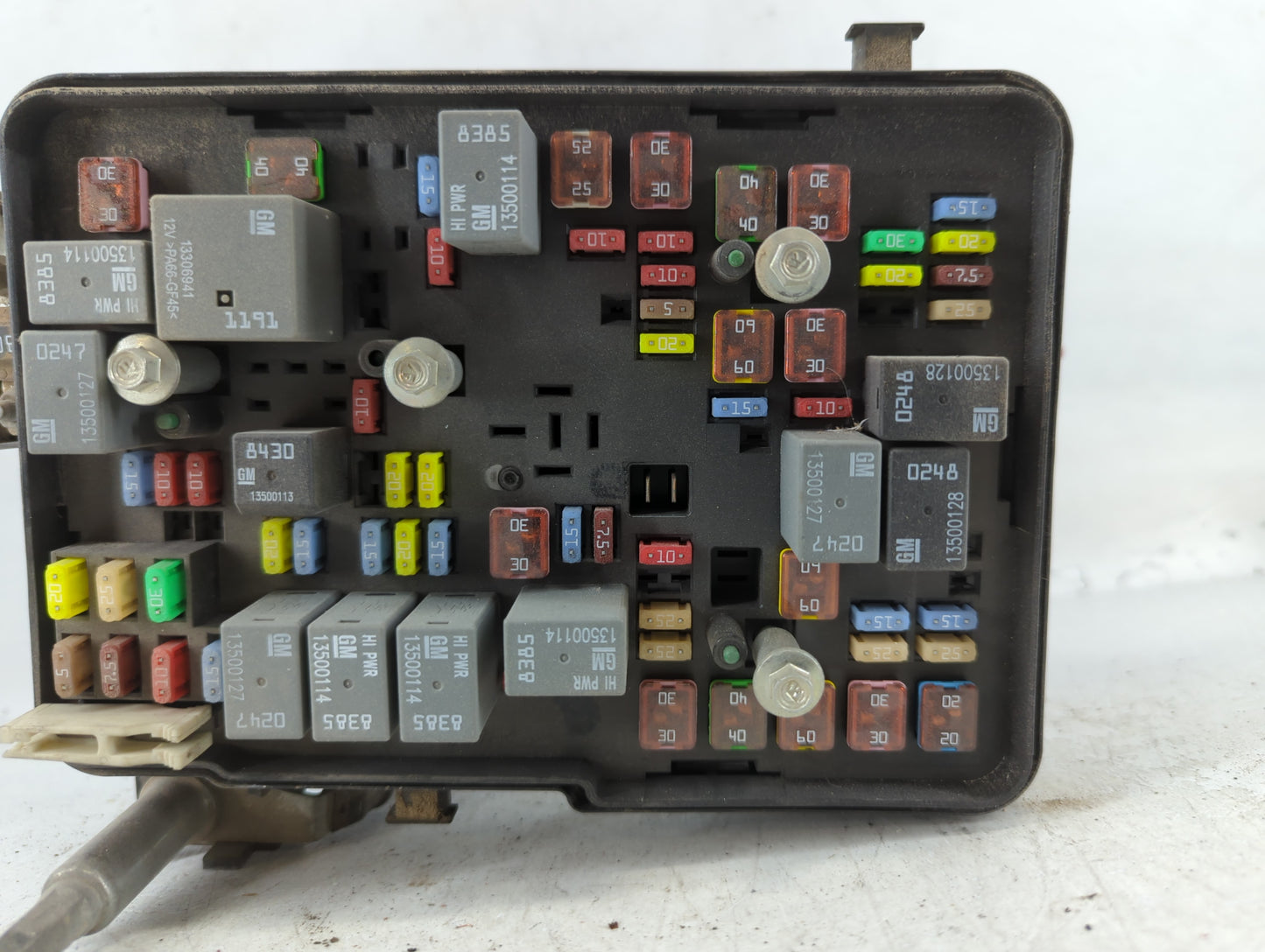 2011 Chevrolet Equinox Fusebox Fuse Box Panel Relay Module P/N:208996 Fits OEM Used Auto Parts - Oemusedautoparts1.com