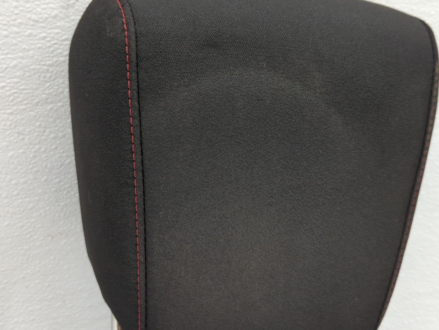 Chevrolet Equinox Headrest Head Rest Front Driver Passenger Seat Black - Oemusedautoparts1.com