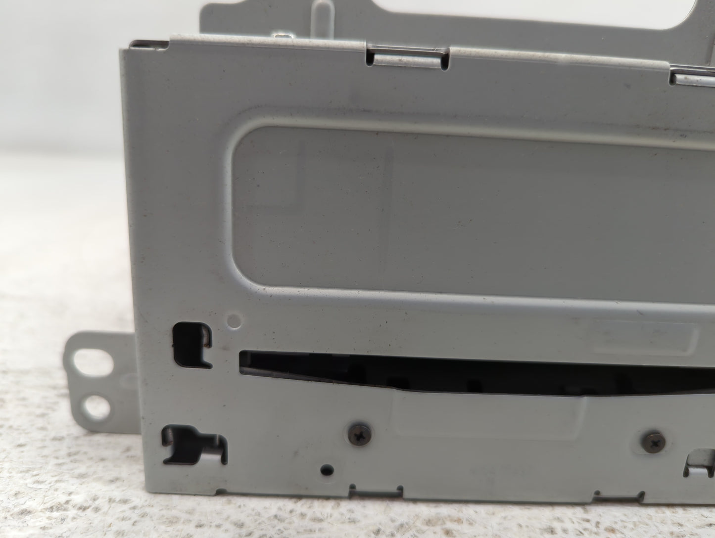 2011-2012 Chevrolet Equinox Radio AM FM Cd Player Receiver Replacement P/N:20983517 Fits Fits 2010 2011 2012 OEM Used Auto P
