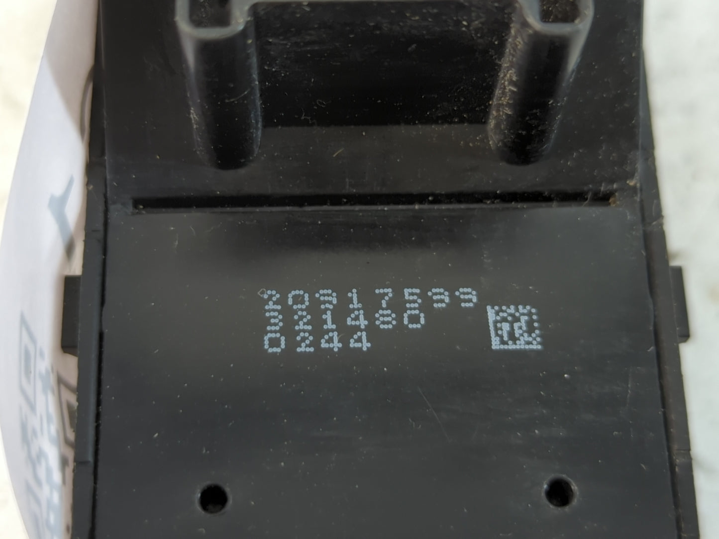 2010-2017 Chevrolet Equinox Master Power Window Switch Replacement Driver Side Left P/N:20917599 Fits OEM Used Auto Parts - 