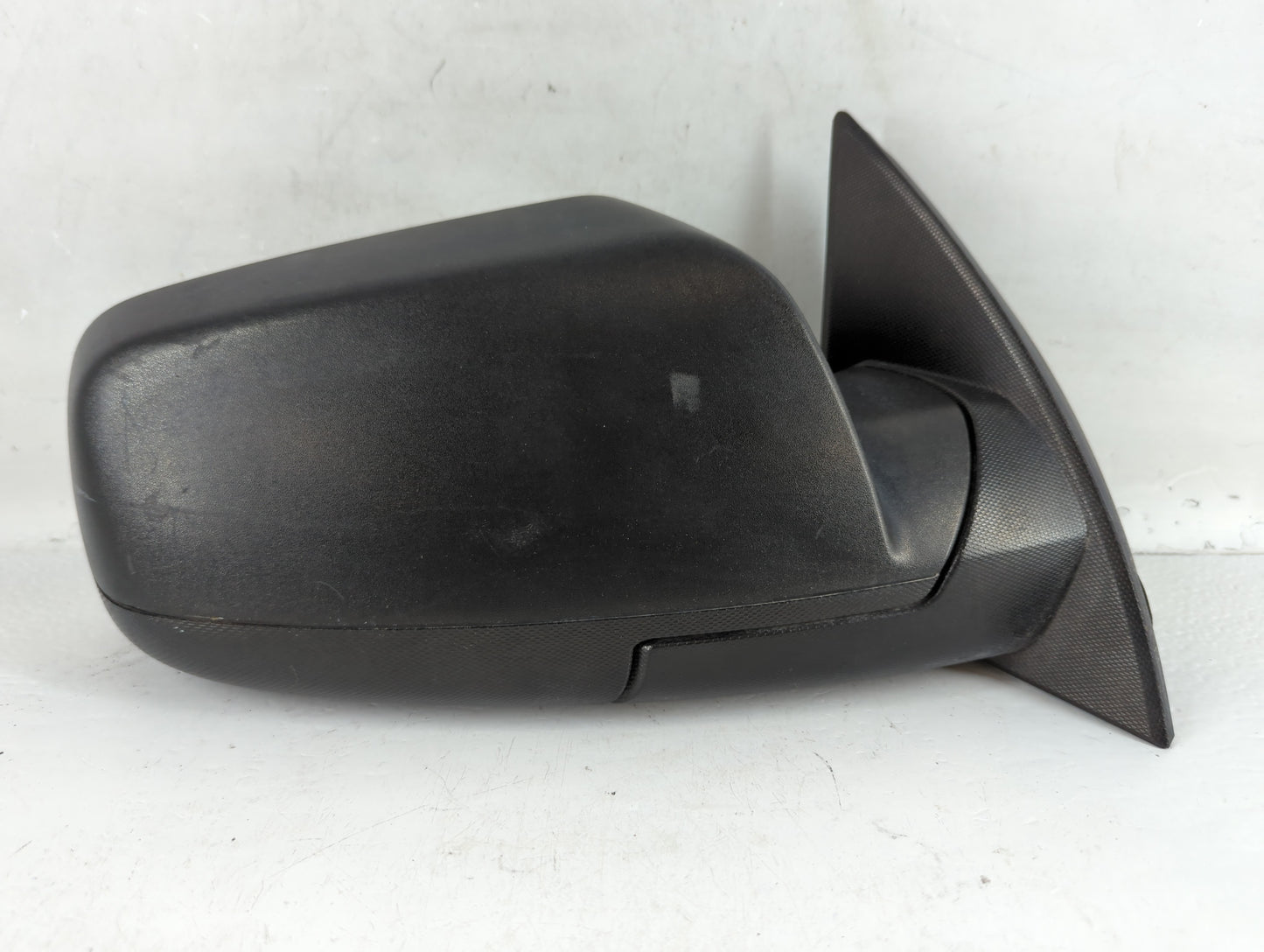 2010-2011 Chevrolet Equinox Passenger Side View Mirror - Right Door Mirror OEM Used - Oemusedautoparts1.com