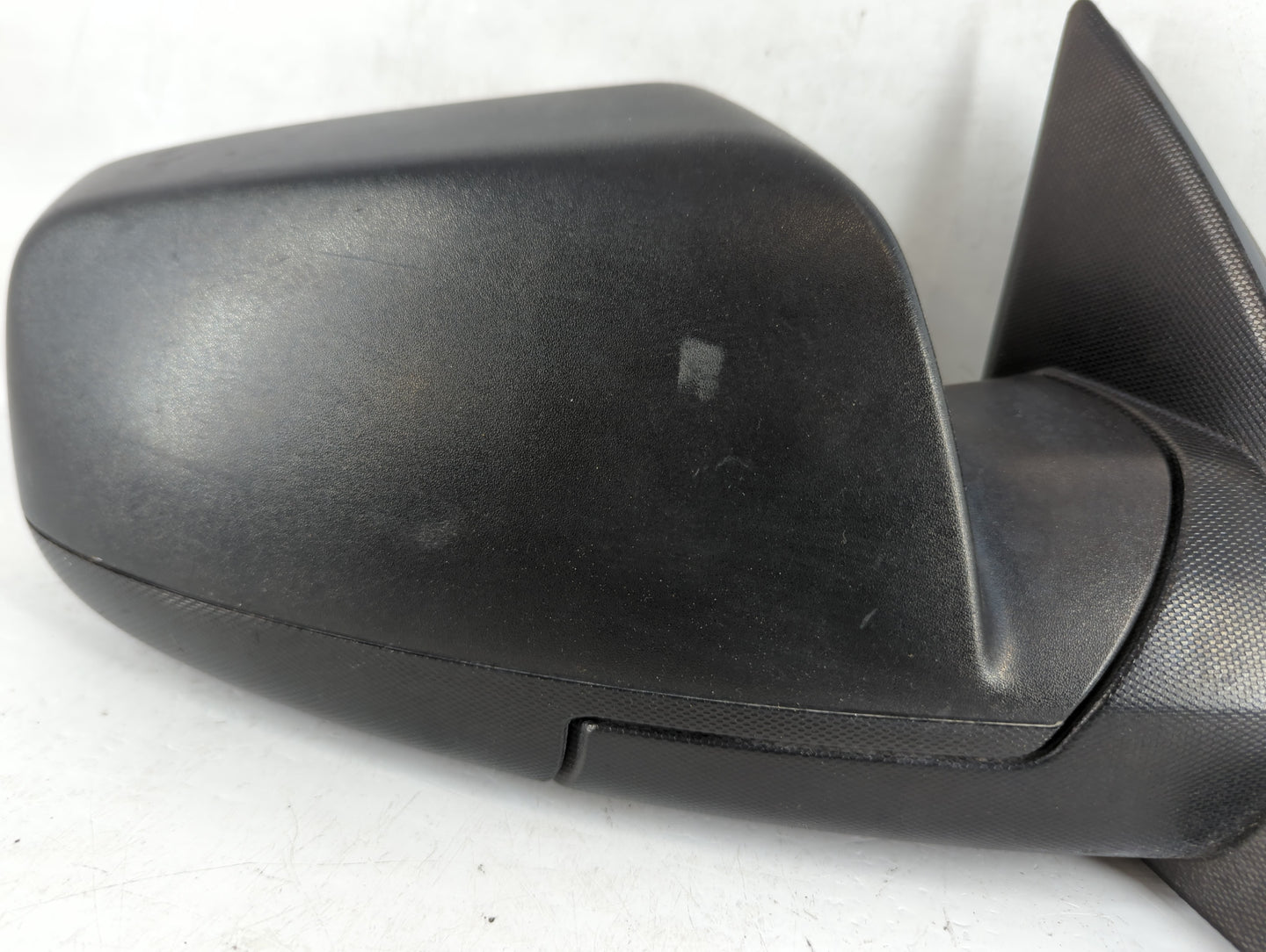 2010-2011 Chevrolet Equinox Passenger Side View Mirror - Right Door Mirror OEM Used - Oemusedautoparts1.com