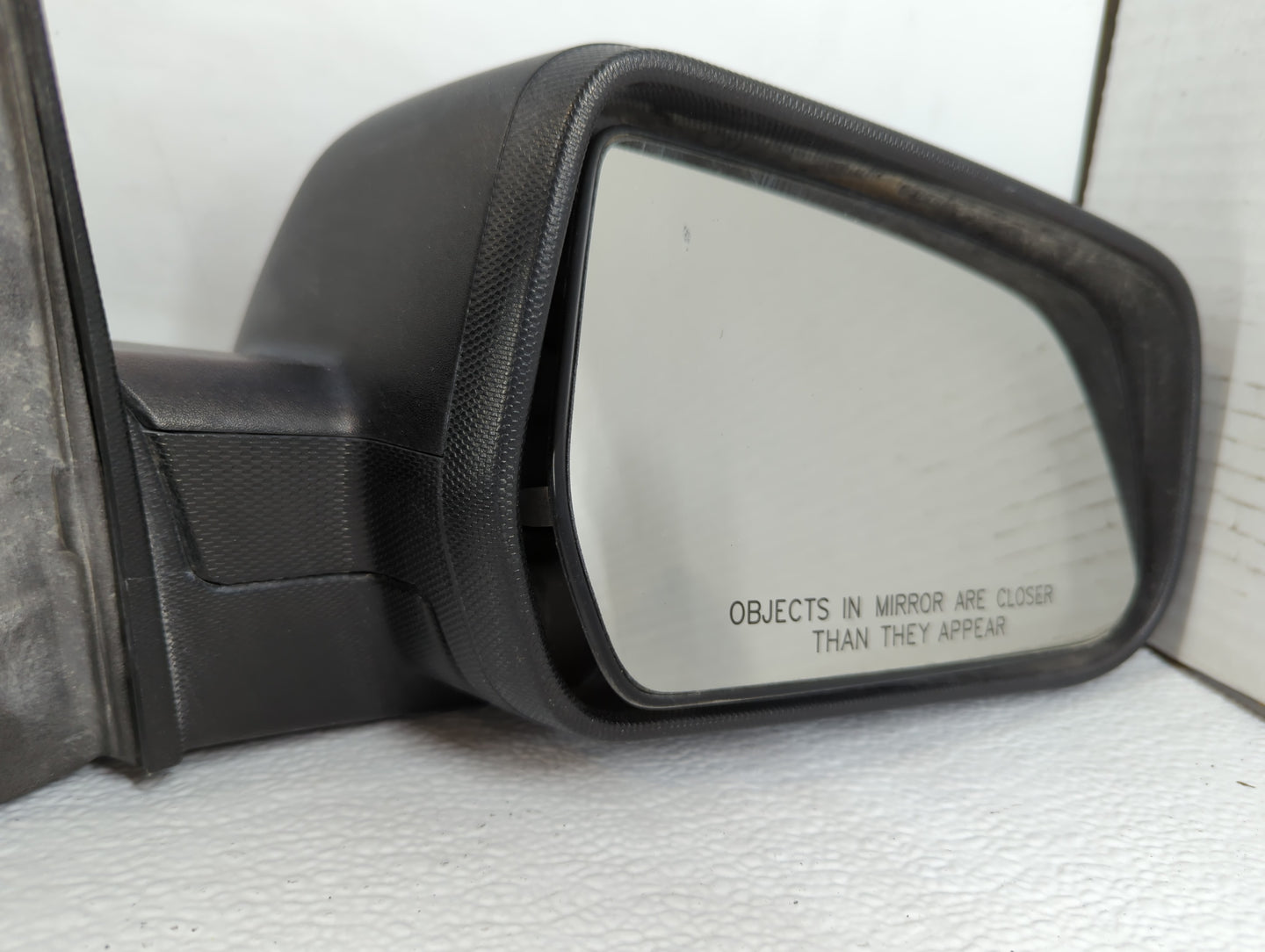 2010-2011 Chevrolet Equinox Passenger Side View Mirror - Right Door Mirror OEM Used - Oemusedautoparts1.com