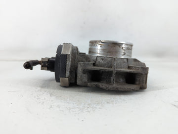 2010-2011 Chevrolet Equinox Throttle Body P/N:AA186AA3044 Fits Fits 2007 2008 2009 2010 2011 2012 OEM Used Auto Parts