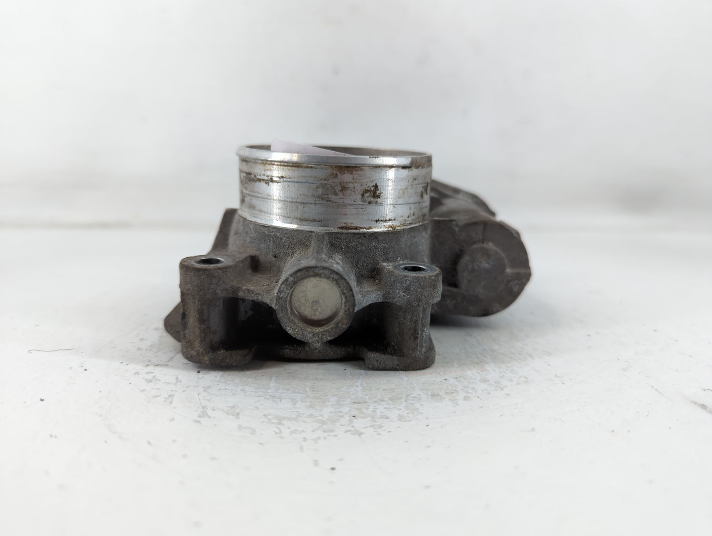 2010-2011 Chevrolet Equinox Throttle Body P/N:AA186AA3044 Fits Fits 2007 2008 2009 2010 2011 2012 OEM Used Auto Parts - Oemu