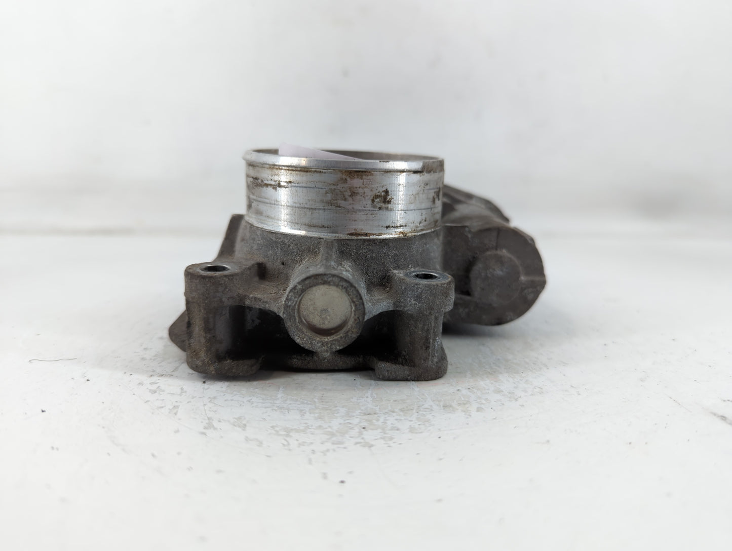 2010-2011 Chevrolet Equinox Throttle Body P/N:AA186AA3044 Fits Fits 2007 2008 2009 2010 2011 2012 OEM Used Auto Parts - Oemu