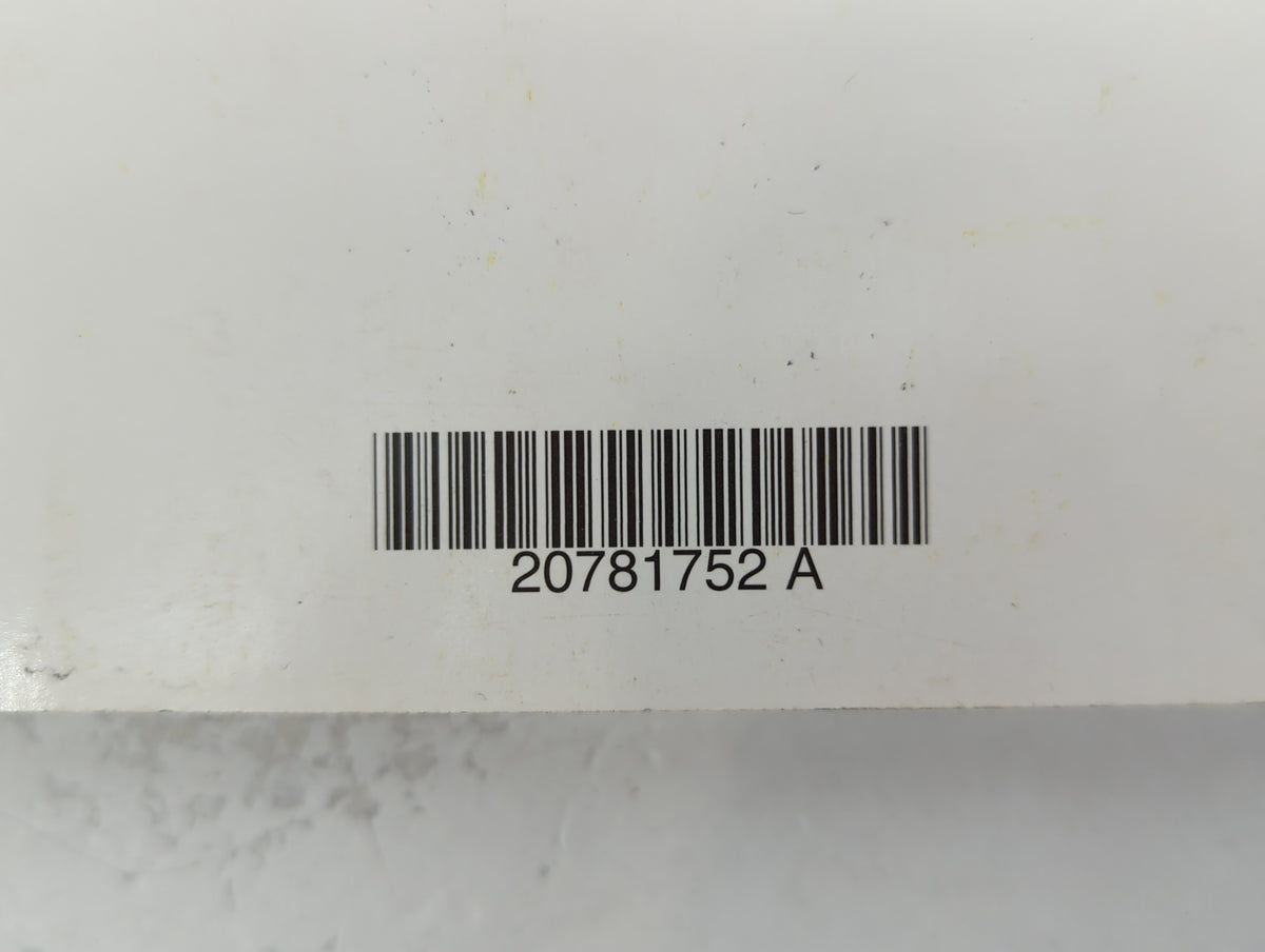2011 Chevrolet Equinox Owners Manual Book Guide P/N:20781752 A OEM Used Auto Parts - Oemusedautoparts1.com