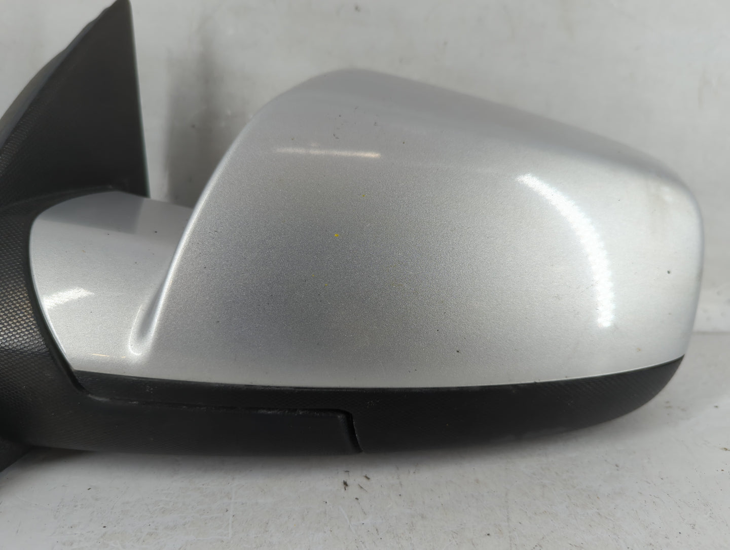 2011-2014 Chevrolet Equinox Driver Side View Mirror - Left Door Mirror OEM Used - Oemusedautoparts1.com