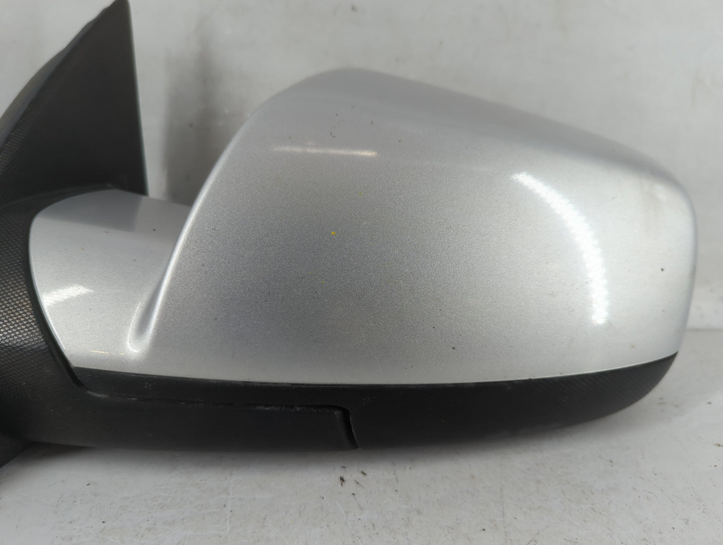 2011-2014 Chevrolet Equinox Driver Side View Mirror - Left Door Mirror OEM Used - Oemusedautoparts1.com