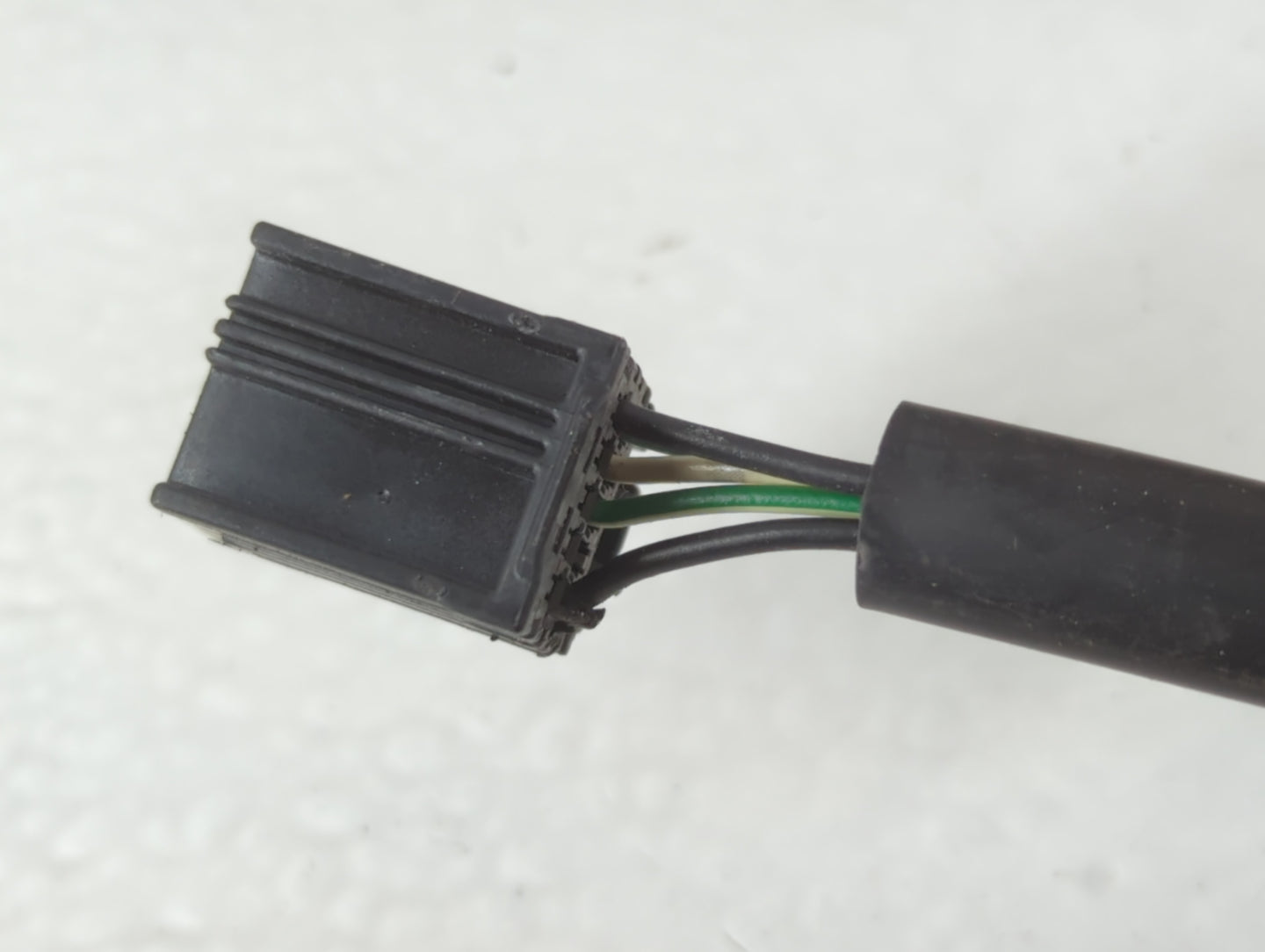 2011-2014 Chevrolet Equinox Driver Side View Mirror - Left Door Mirror OEM Used - Oemusedautoparts1.com
