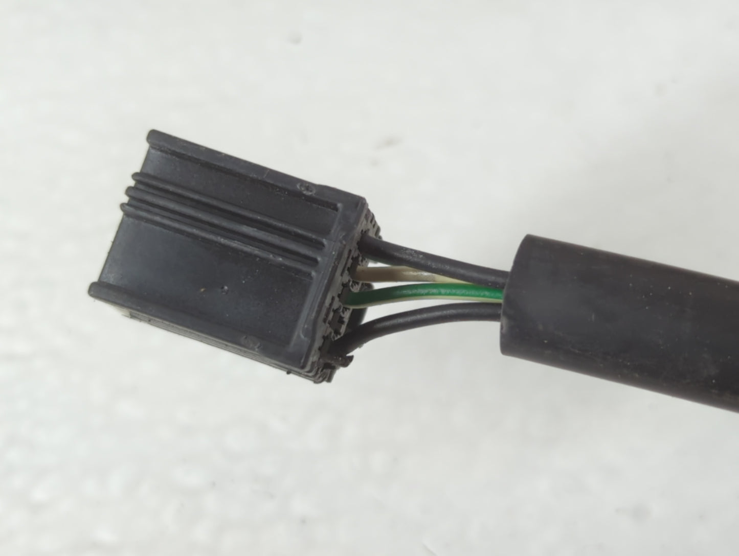 2011-2014 Chevrolet Equinox Driver Side View Mirror - Left Door Mirror OEM Used - Oemusedautoparts1.com