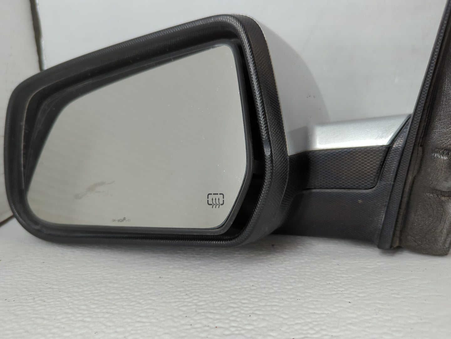 2011-2014 Chevrolet Equinox Driver Side View Mirror - Left Door Mirror OEM Used - Oemusedautoparts1.com