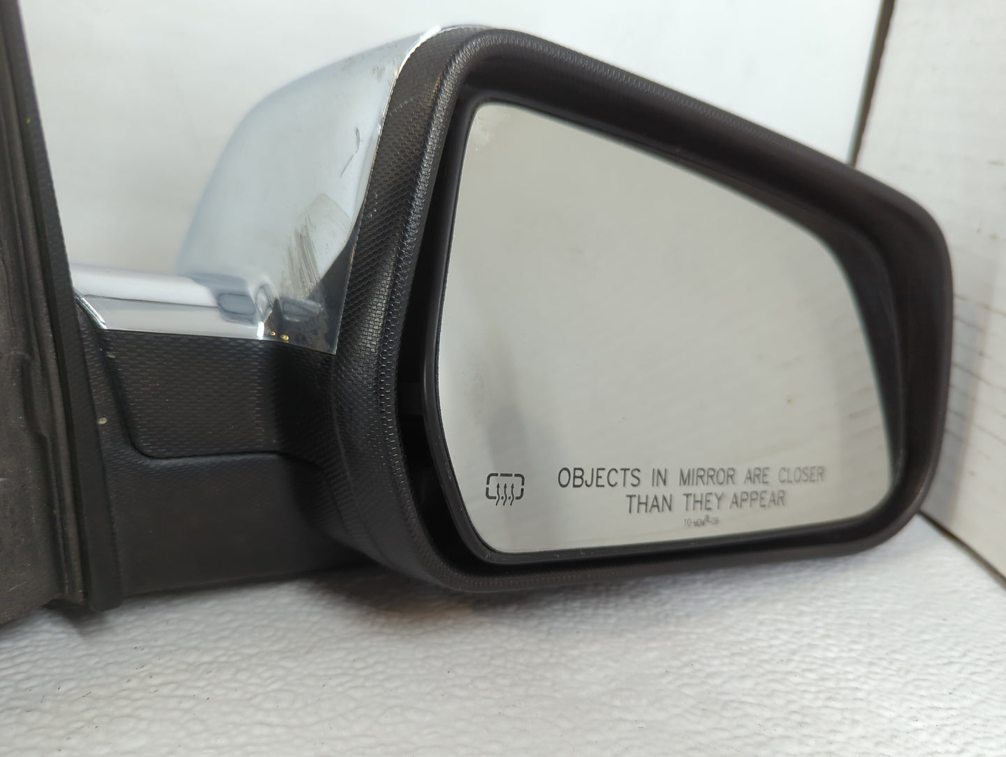 2011-2013 Chevrolet Equinox Passenger Side View Mirror - Right Door Mirror OEM Used - Oemusedautoparts1.com