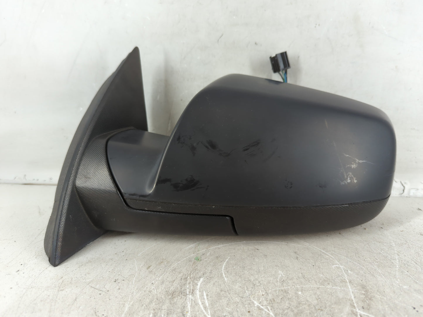 2010-2011 Chevrolet Equinox Driver Side View Mirror - Left Door Mirror OEM Used - Oemusedautoparts1.com