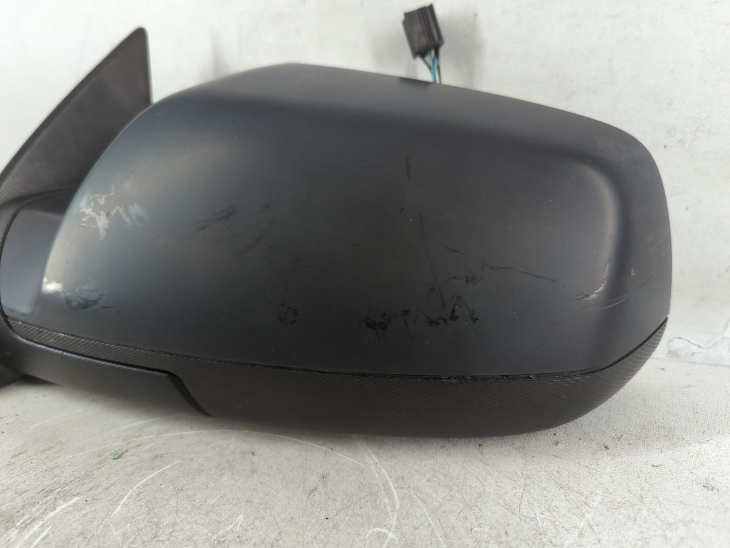 2010-2011 Chevrolet Equinox Driver Side View Mirror - Left Door Mirror OEM Used - Oemusedautoparts1.com