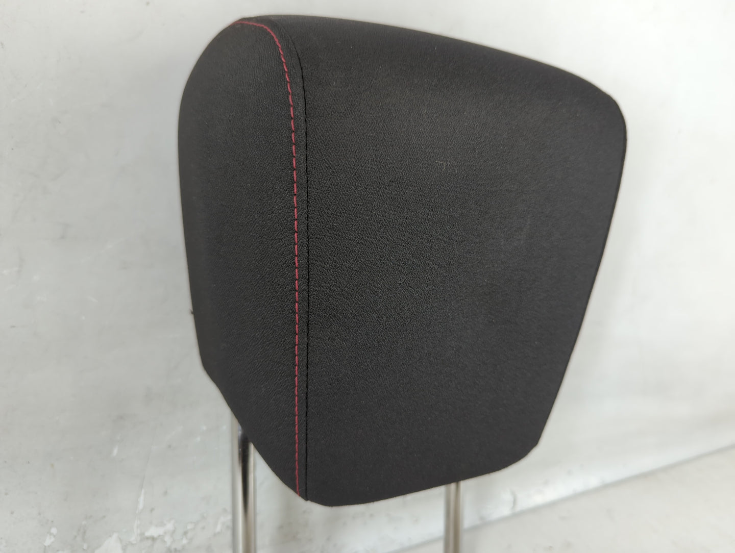 2010-2011 Chevrolet Equinox Headrest Head Rest Front Driver Passenger Seat Fits Fits 2010 2011 OEM Used Auto Parts - Oemused